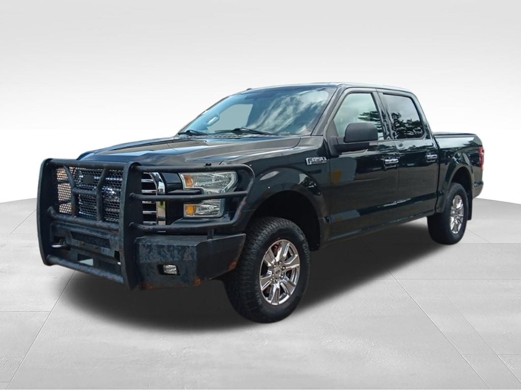 2015 Ford F-150 — rear three-quarter view