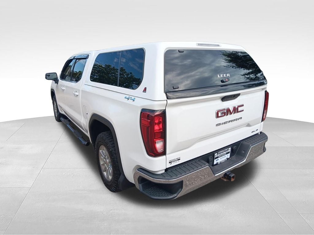 2021 GMC Sierra 1500 — detail view